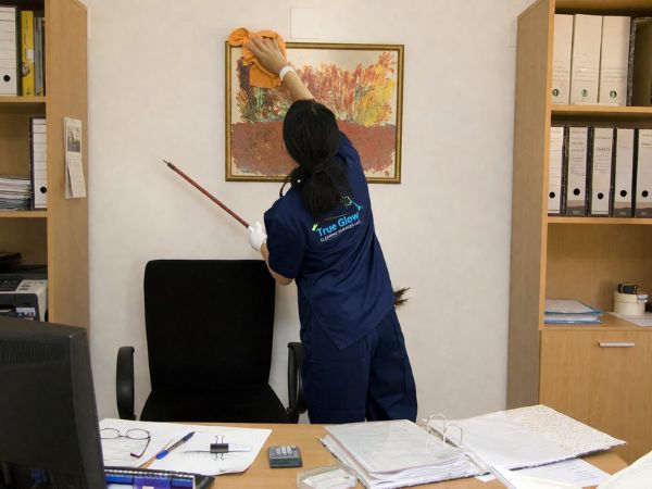 apartment-cleaning-service https://trueglowclean.com/wp-content/uploads/2026/04/apartment-cleaning-service.jpg